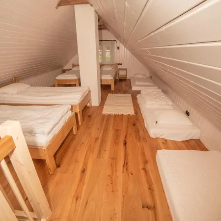 Haanjamehe Taluhotell Inn *
