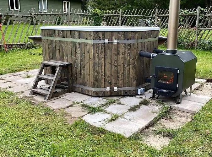 Haanjamehe Taluhotell * Haanja