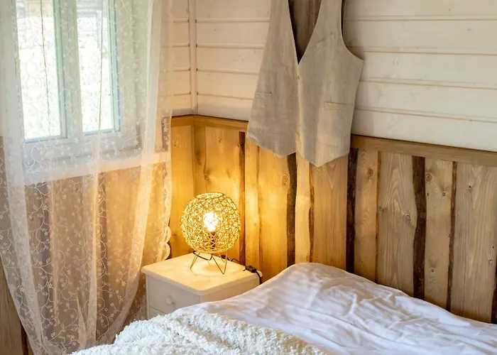 Haanjamehe Taluhotell *