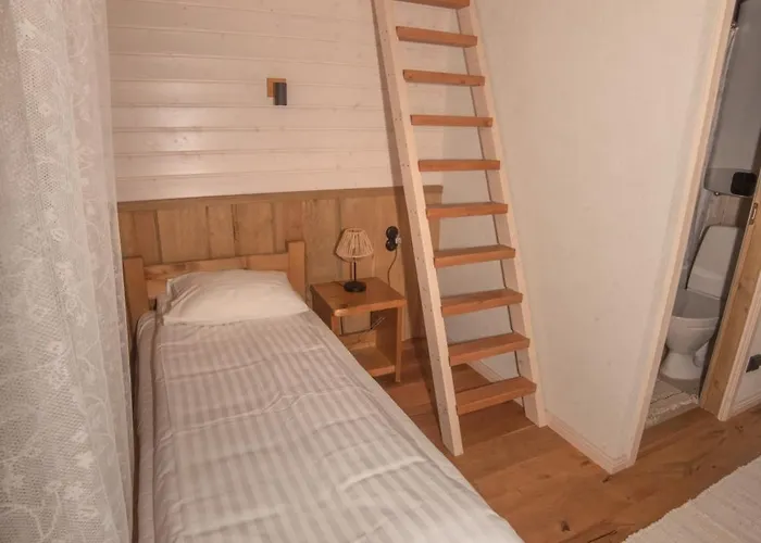 Haanjamehe Taluhotell * Haanja