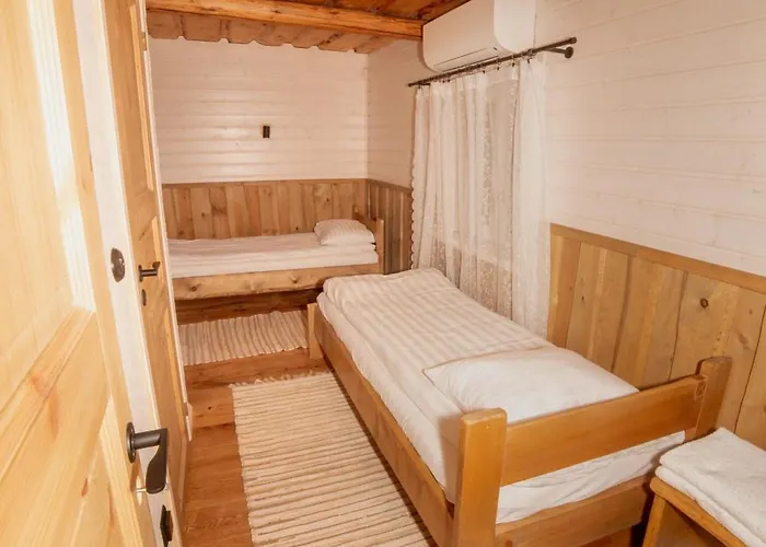 Haanjamehe Taluhotell *