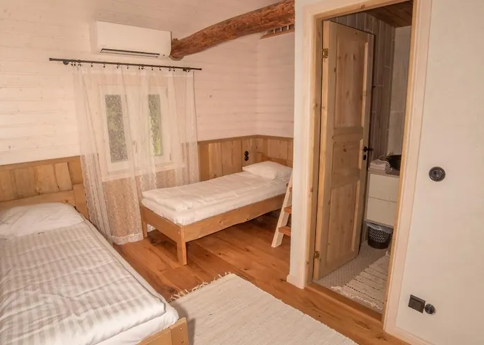 Haanjamehe Taluhotell *